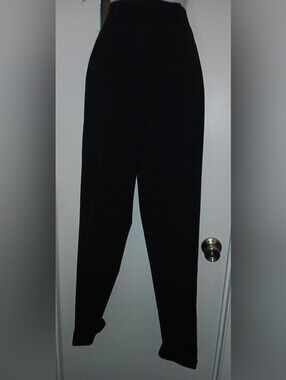 Pre-loved Women's Banana Republic Black High-Rise Tapered Trousers.